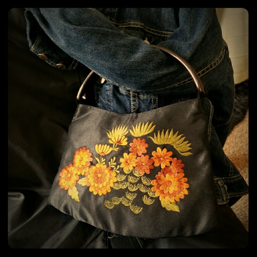Handbag
